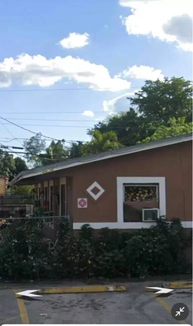 Main picture of 3020 NW 2nd St