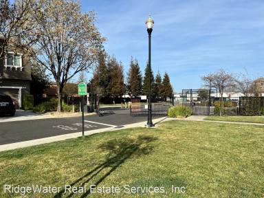 Main picture of 314 Jefferson Dr