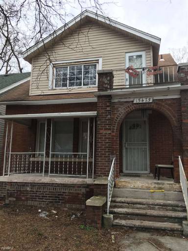 Main picture of 15475 Snowden St
