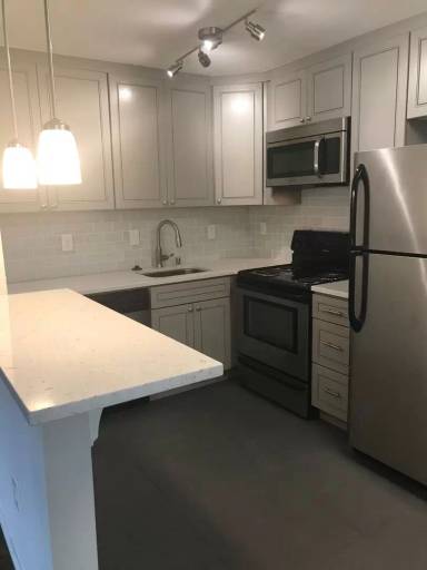 Main picture of 3207 21st Ave W