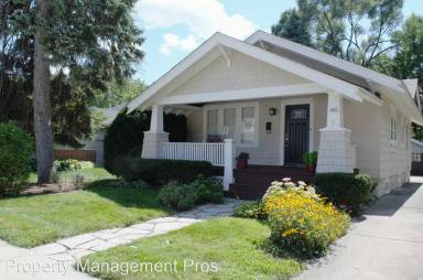 Main picture of 406 Edmund Ave