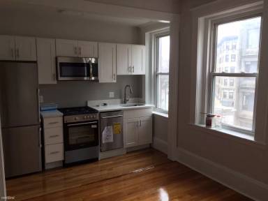 Main picture of 175 Hemenway St