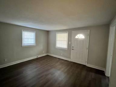 Main picture of 2724 Old Steele Creek Rd