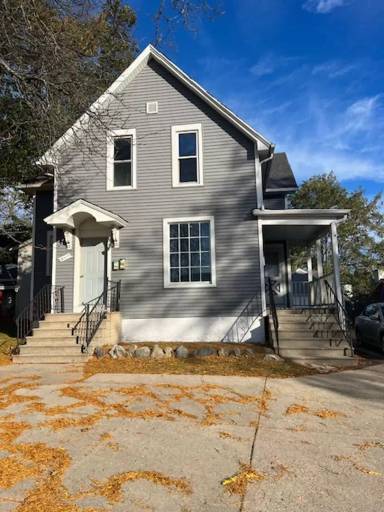 Main picture of 6417 Sheridan Rd