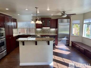 Main picture of 11559 Claridge Dr