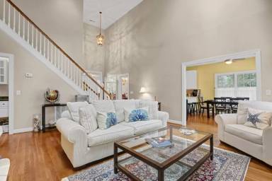 Main picture of 1410 Hollybriar Dr