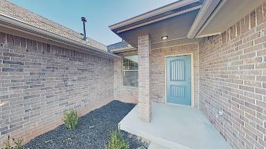 Main picture of 6304 NW 178th Cir