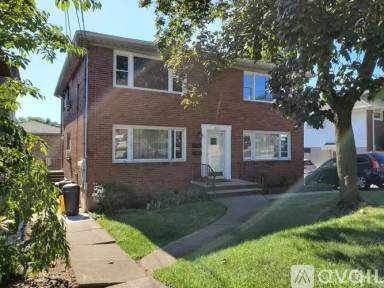 Main picture of 216 Glen Ave