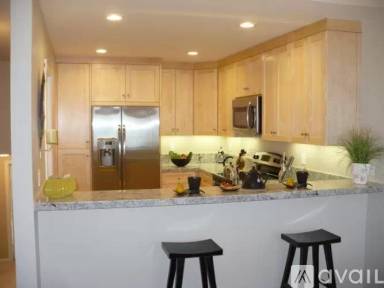 Main picture of 1383 Pinehurst Sq
