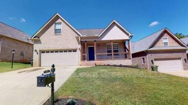 Main picture of 939 Squires Pt