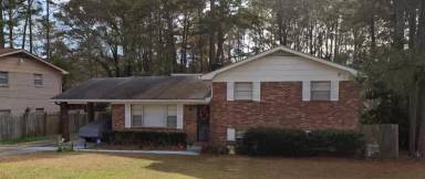 Main picture of 2880 Springfield Ct