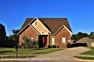 Main picture of 1404 Wishing Well Dr NE