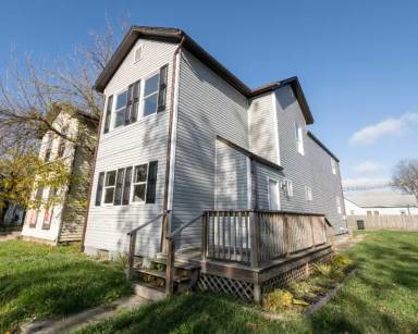 Main picture of 1705 E 5th St