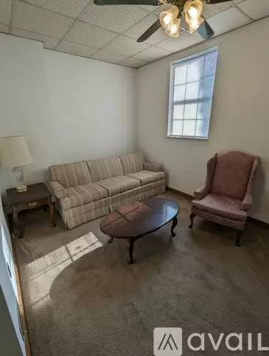 Main picture of 108 S 3rd St
