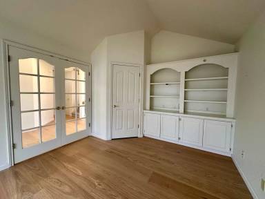 Main picture of 1847 Barlow Ave NW