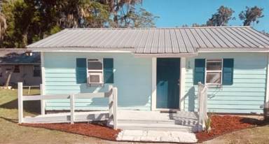 Main picture of 279 NE Ark Pl