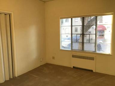 Main picture of 2330 Capitol Ave