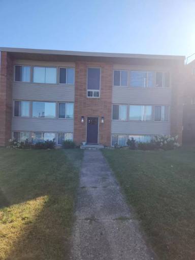 Main picture of 2214 Fulton Rd NW