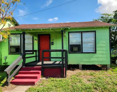 Main picture of 808 S 12th St