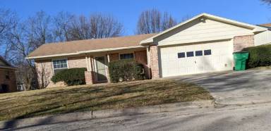 Main picture of 1011 Kent Dr