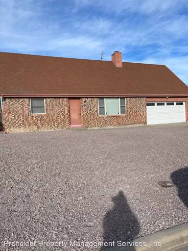 Main picture of 805 Harding Ave