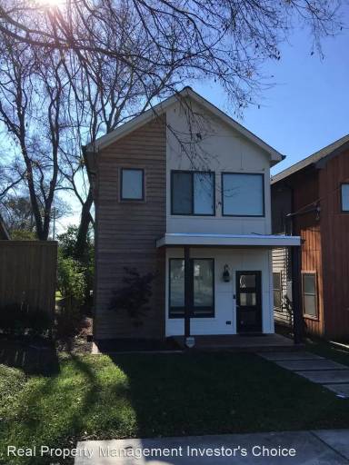 Main picture of 5407 Michigan Ave