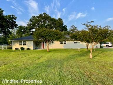 Main picture of 10241 Patterson Rd