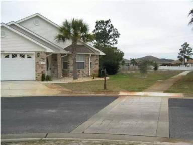 Main picture of 9621 Leeward Way