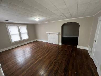 Main picture of 498 Josephine St