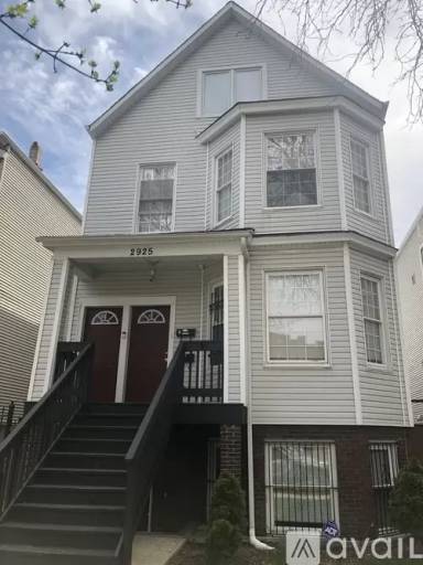 Main picture of 2925 N Springfield Ave