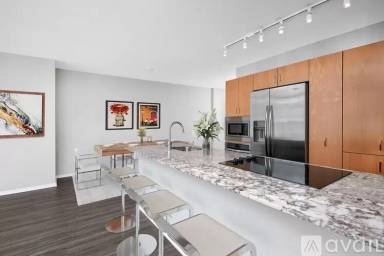 Main picture of Avenue East Condos