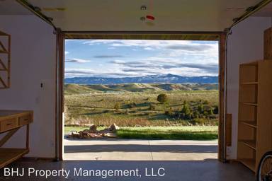 Main picture of 428 Kingfisher Ave