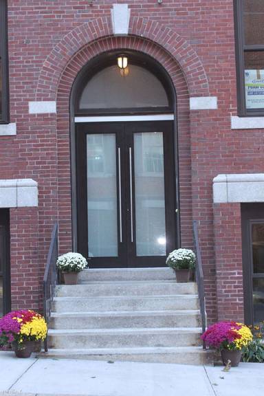 Main picture of 10 Merrymount Rd