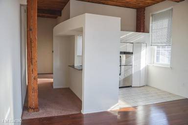 Main picture of 2629 Brown St