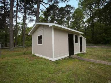 Main picture of 6724 Carolina Dr