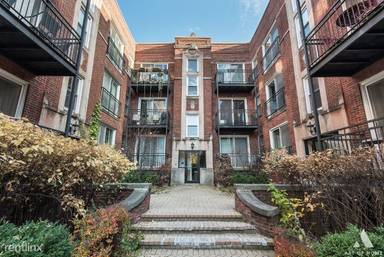 Main picture of 3705 N Kenneth Ave