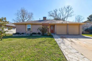 Main picture of 10211 Missel Thrush Dr
