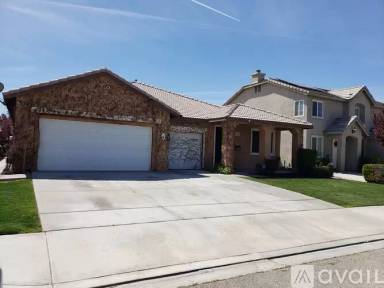 Main picture of 12941 Rising Moon Way