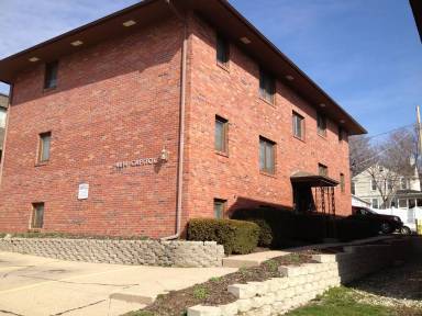 Main picture of 4814 Capitol Ave