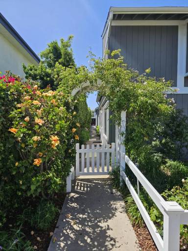 Main picture of 231 Linden Ave