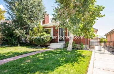 Main picture of 1368 E Browning Ave