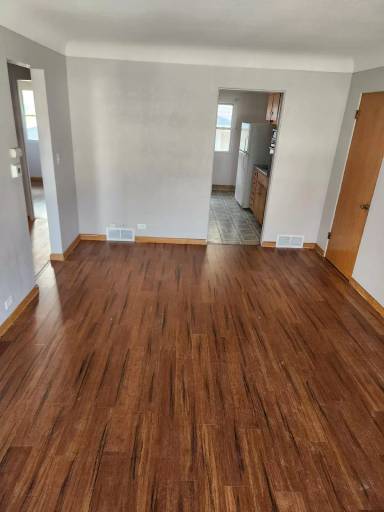 Main picture of 500 17th St SE