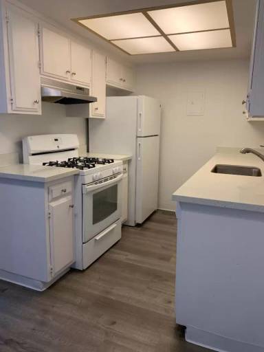 Main picture of 2309 Villanova Cir