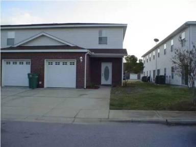 Main picture of 1014 Airport Rd