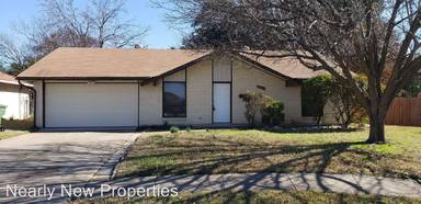 Main picture of 734 Spring Lake Dr