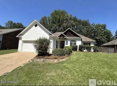 Main picture of 6 Hill Cir