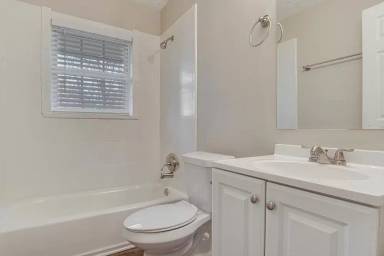 Main picture of 2996 1st Ave SW