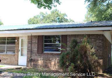 Main picture of 811 E M St