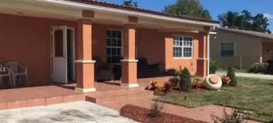 Main picture of 16923 NW 53rd Ave