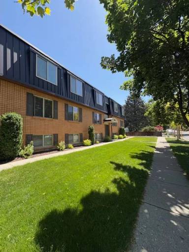 Main picture of 4749 S Bonair St